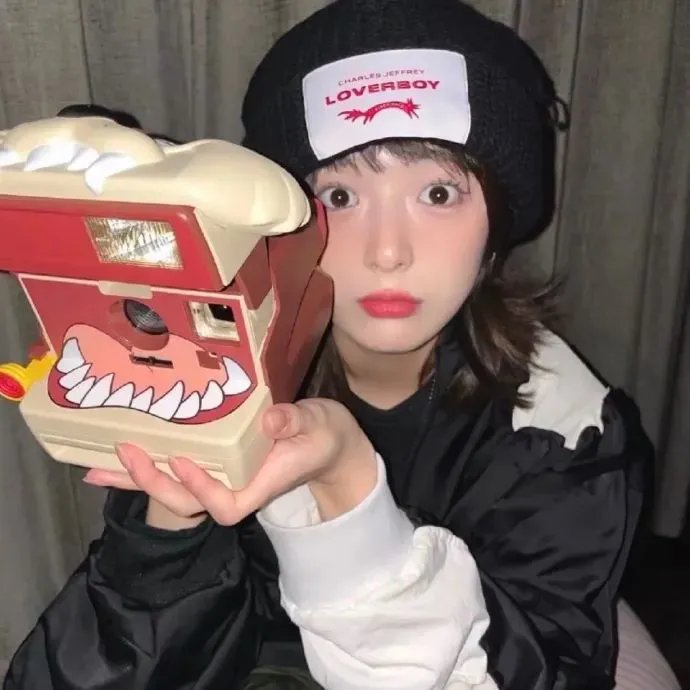 烈燄红颜